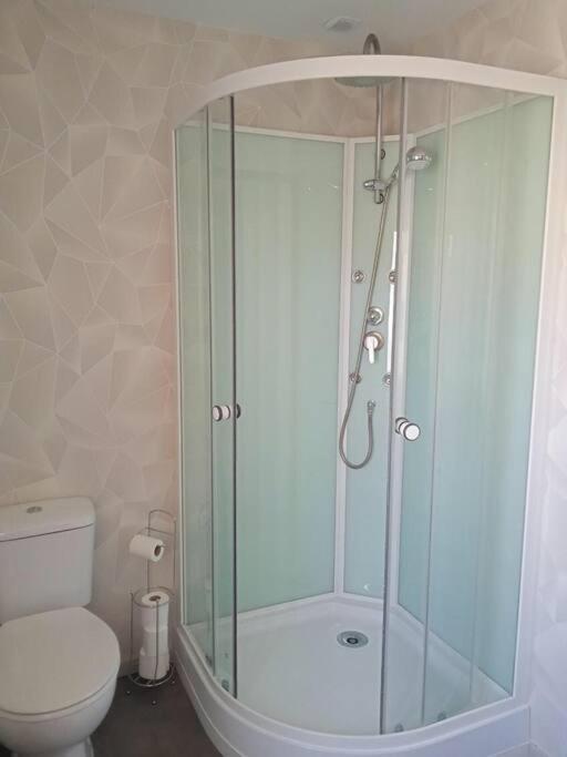 Maison Pour 2 A 4 Personnes Brassac-les-Mines Esterno foto